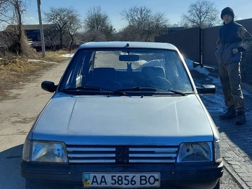 Авто Peugeot 205 1990 № 8545825