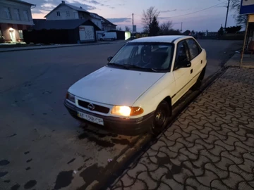 Авто Opel Astra 1995 № 8545901