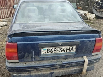 Авто Opel Omega 1988 № 8545911