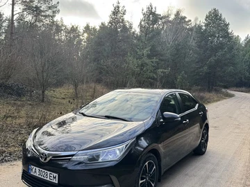 Авто Toyota Corolla 2018 № 8545955