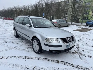 Авто Volkswagen Golf 2003 № 8546149
