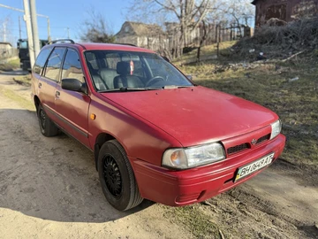 Авто Nissan Sunny 1992 № 8546161