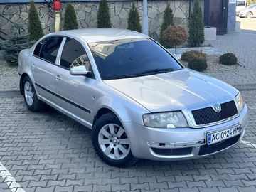 Авто Skoda Superb 2003 № 8546242
