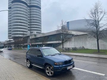 Авто BMW X5 2001 № 8546455