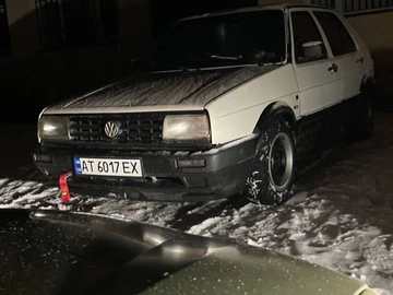Авто Volkswagen Golf 1998 № 8546474