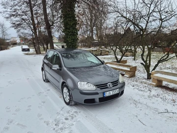 Авто Volkswagen Golf 1996 № 8546478