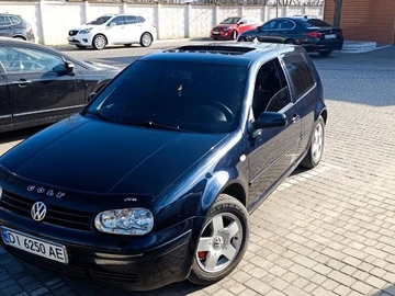 Авто Volkswagen Golf 2001 № 8546488