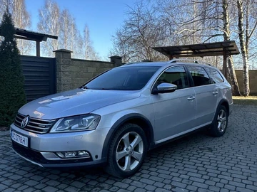 Авто Volkswagen Passat Variant 2012 № 8546476