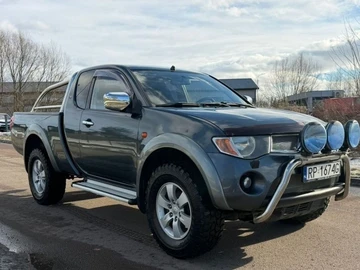 Авто Mitsubishi L 200 2007 № 8546526