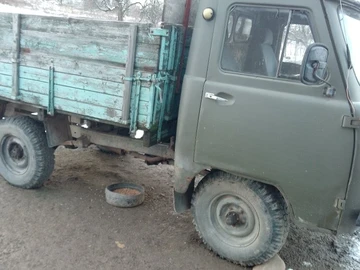 Авто УАЗ 3303 1998 № 8546560