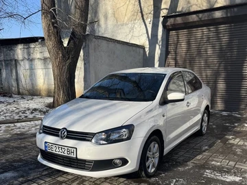 Авто Volkswagen Polo 2013 № 8546813