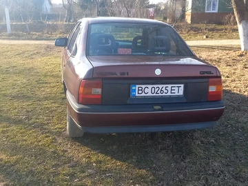 Авто Opel Vectra 1991 № 8546873