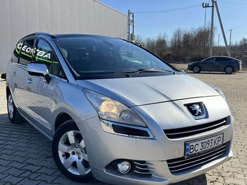 Авто Peugeot 5008 2010 № 8547345