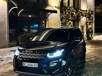 Авто Land Rover Discovery 2020 № 8547458