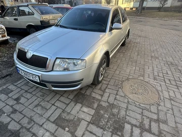 Авто Skoda Superb 2004 № 8547823
