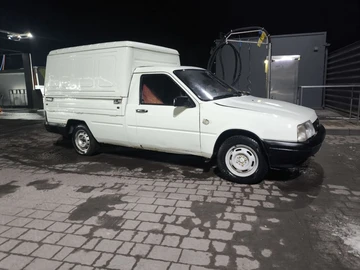 Авто Иж 21251 2002 № 8547884