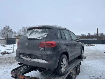 Авто Volkswagen Tiguan 2016 № 8548079