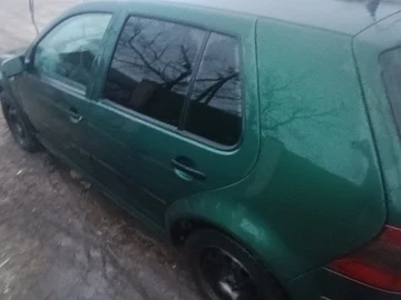 Авто Volkswagen Golf 2001 № 8548162