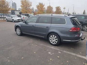 Авто Volkswagen Passat Variant 2012 № 8548617