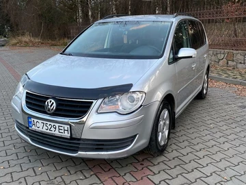 Авто Volkswagen Touran 2007 № 8548674