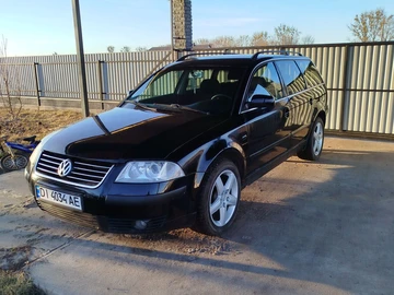 Авто Volkswagen Passat Variant 2002 № 8548771