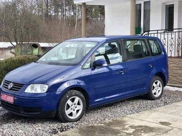 Авто Volkswagen Touran 2006 № 8548821