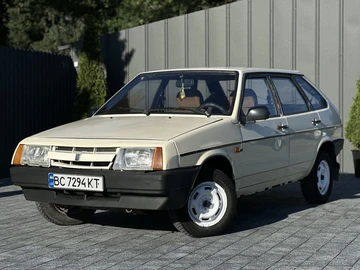 Авто ВАЗ 2109 1988 № 8549054