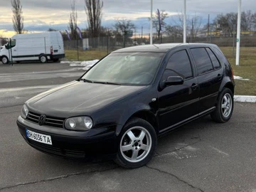 Авто Volkswagen Golf 2003 № 8549287
