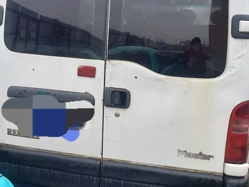 Авто Renault 12 2001 № 8549306