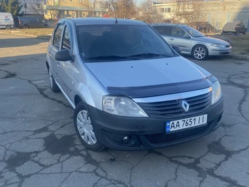 Авто Renault Logan 2011 № 8549345