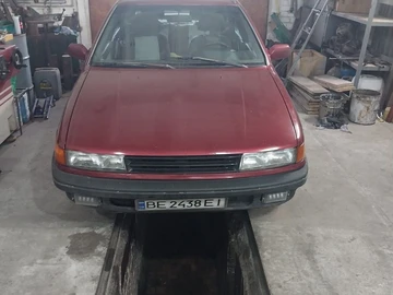 Авто Mitsubishi Lancer 1990 № 8549355