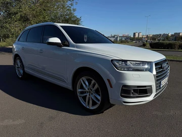 Авто Audi Q7 2018 № 8549497