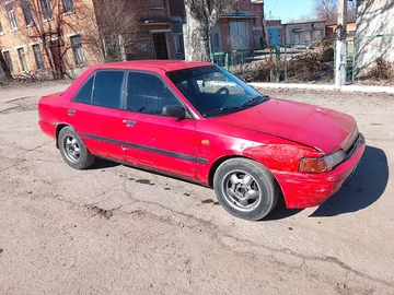 Авто Mazda 323 1993 № 8549538