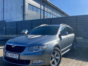 Авто Skoda Superb 2010 № 8549896