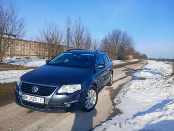 Авто Volkswagen Passat Variant 2010 № 8549900