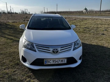 Авто Toyota Avensis 2013 № 8550072