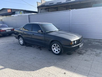 Авто BMW 5 Серия 1988 № 8550140
