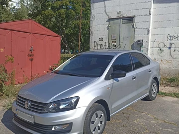 Авто Volkswagen Polo 2018 № 8550168