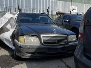 Авто Mercedes 220 2005 № 8550181