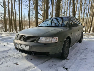 Авто Volkswagen Passat Hatchback 1999 № 8550211