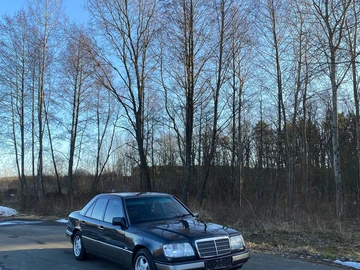 Авто Mercedes 220 1994 № 8550380