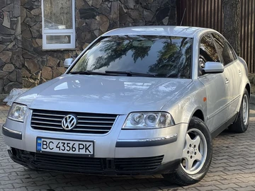 Авто Volkswagen Passat Sedan 2001 № 8550386