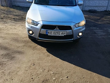 Авто Mitsubishi Outlander 2010 № 8550390