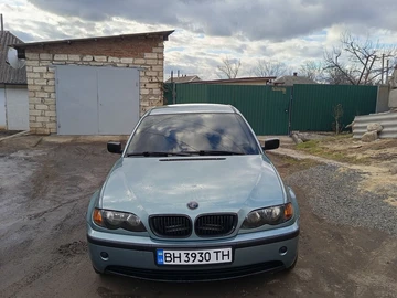 Авто BMW 3 Серия 2004 № 8550464