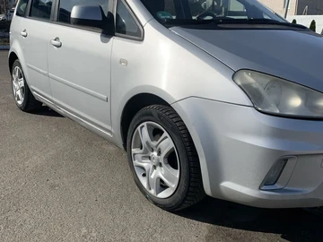 Авто Ford C-Max 2009 № 8550516