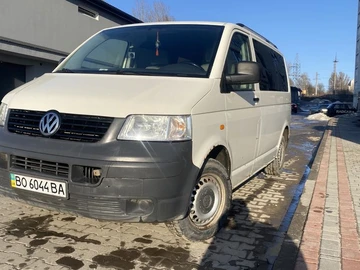Авто Volkswagen Transporter 2006 № 8550764