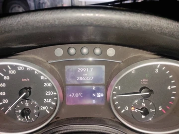 Авто Mercedes Ml Серия 2009 № 8550778