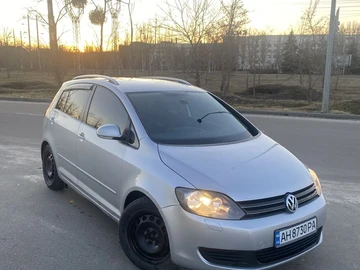 Авто Volkswagen Golf Plus 2009 № 8551256