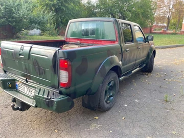 Авто Nissan Navara 2004 № 8551271