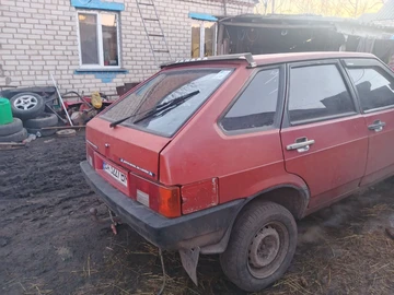 Авто ВАЗ 2109 1992 № 8551307